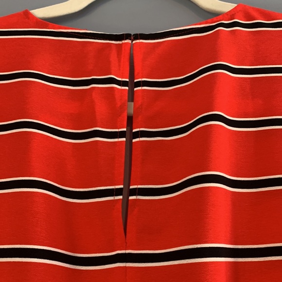 Express Jumpsuit Size XS Elastic Waist Tie Belt Red Striped Side Pockets NWT - Picture 10 of 14